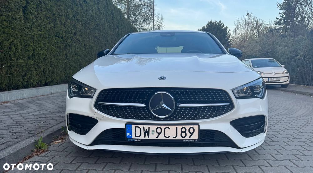 Mercedes-Benz CLA 200 AMG Line 7G-DCT - 7