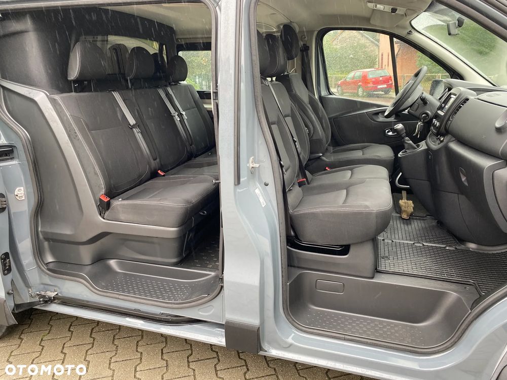 Renault Trafic 2.0 Doka 6 Osobowa Rejestracja 11.2021r Samochód Ciężarowy - 6