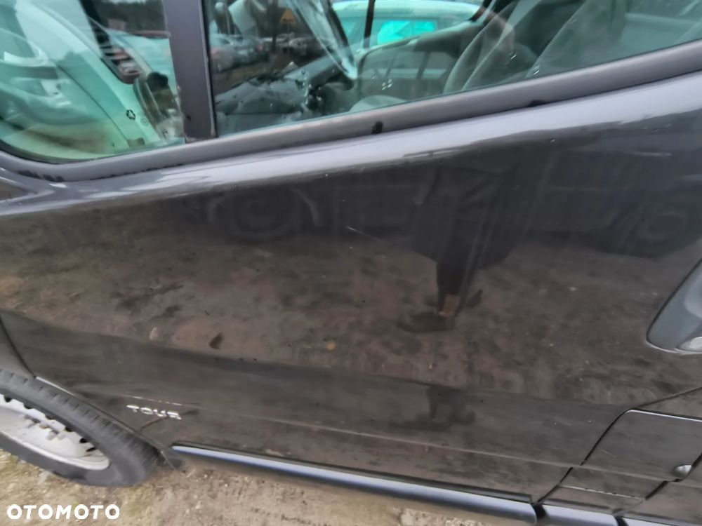 Opel Vivaro Tour - 18