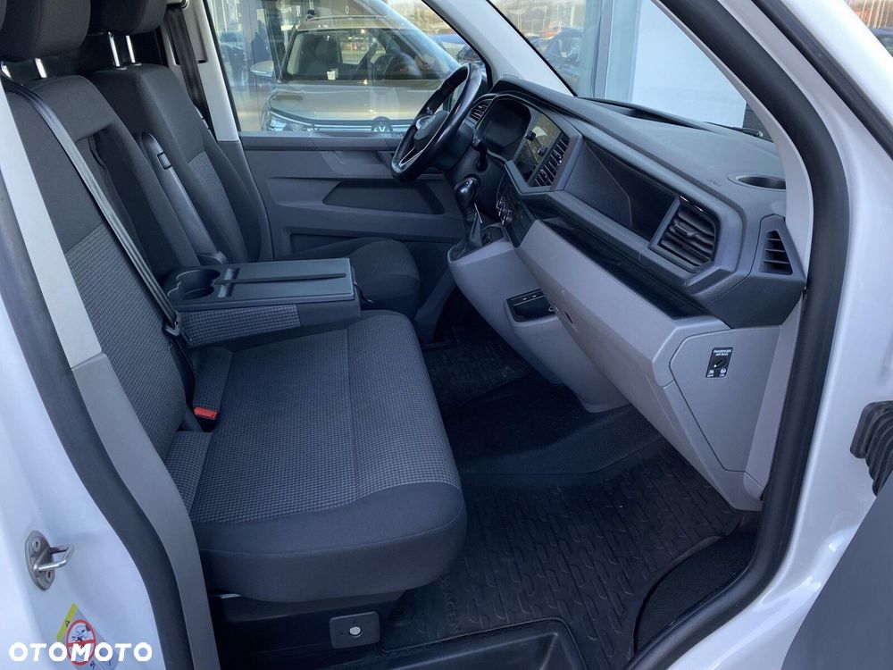 Volkswagen Transporter - 12