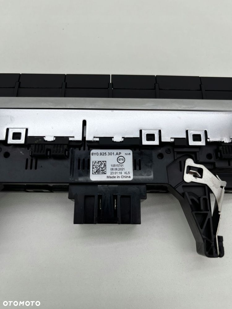 AUDI A3 8Y PANEL STEROWANIA RAMKA DEKOR LED KOMPLET 8Y1863263 8Y0925301 - 7