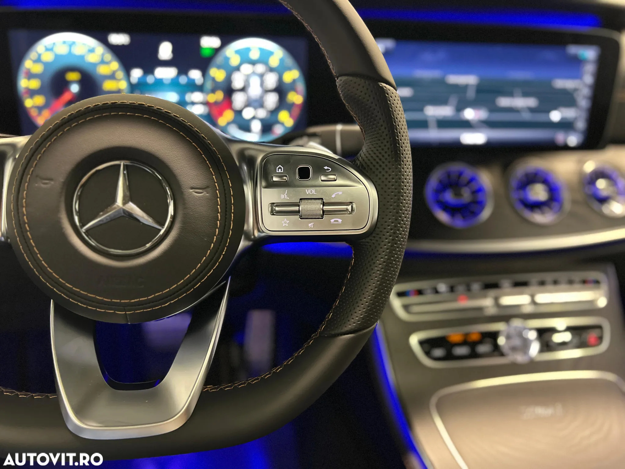 Mercedes-Benz CLS 450 4MATIC Aut - 21