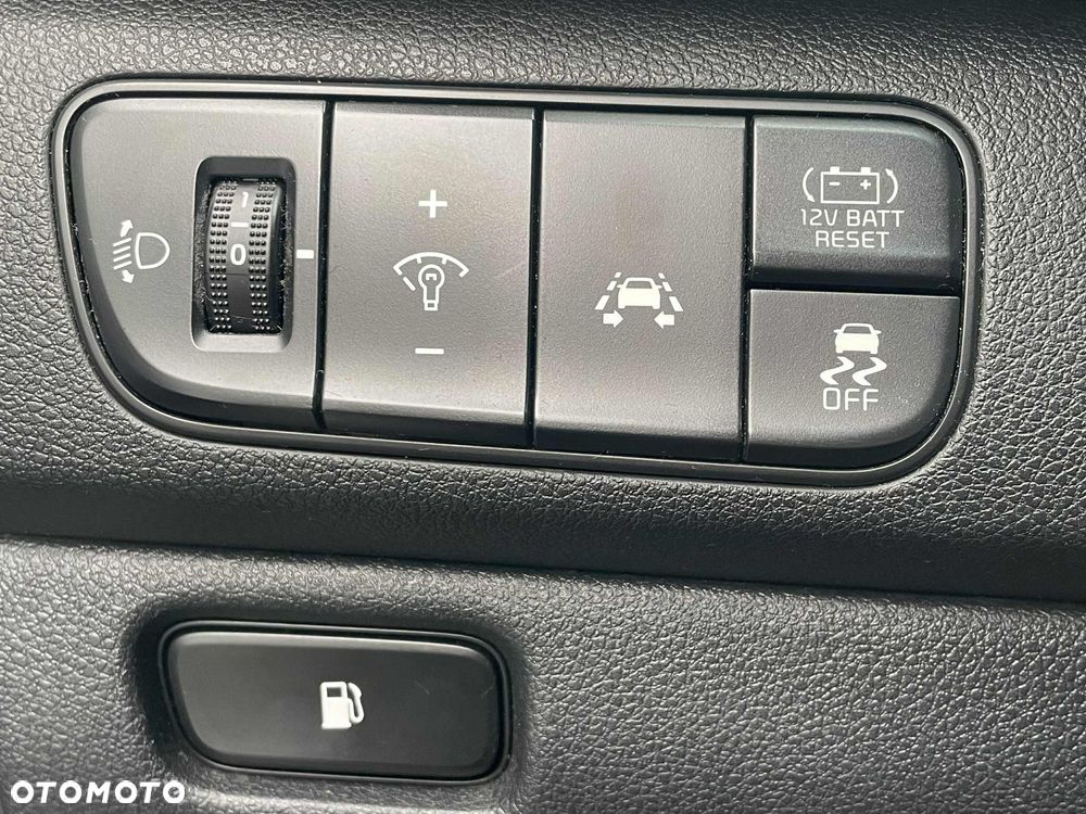 Kia Niro 1.6 GDI HEV 2WD OPF Vision - 29