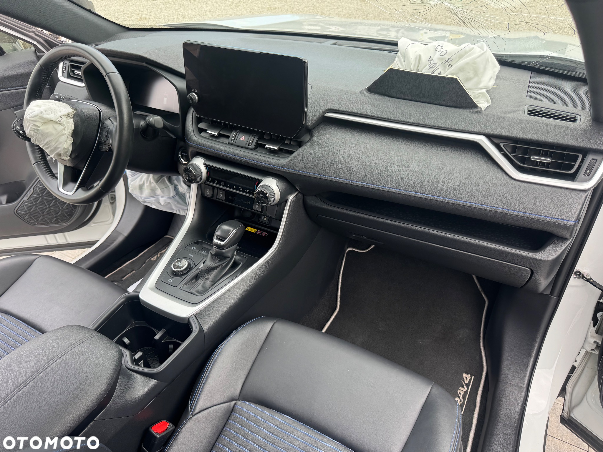 Toyota RAV4 2.5 Hybrid Selection 4x4 - 30