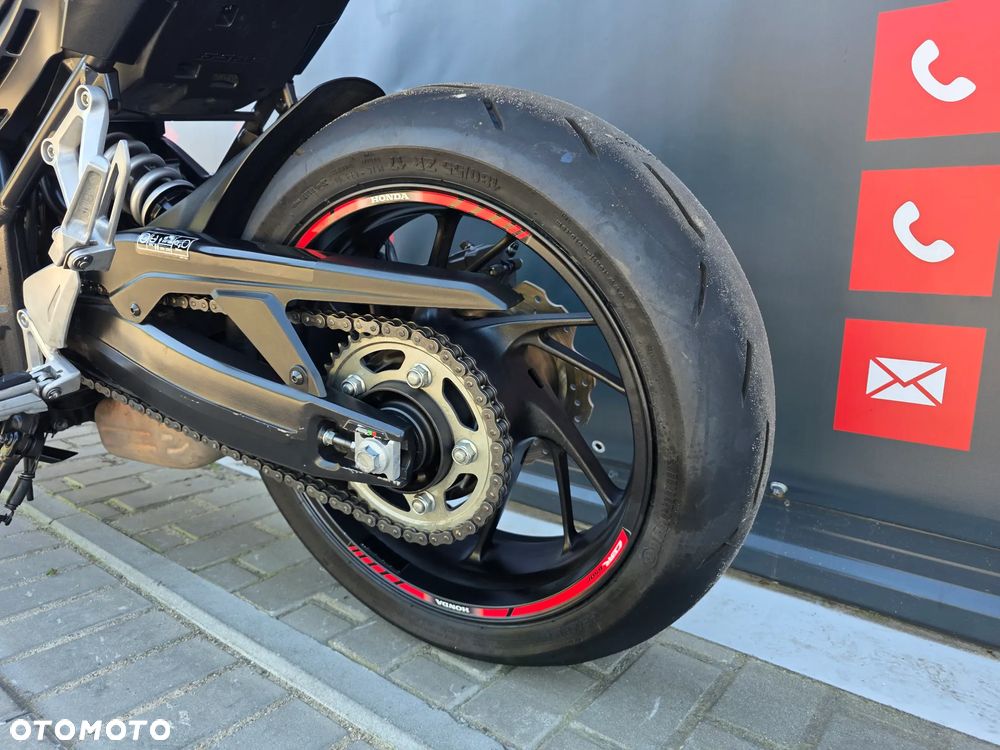Honda CBR - 7