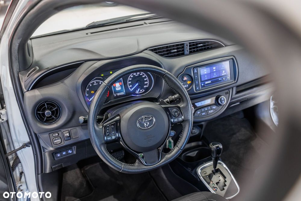 Toyota Yaris - 39