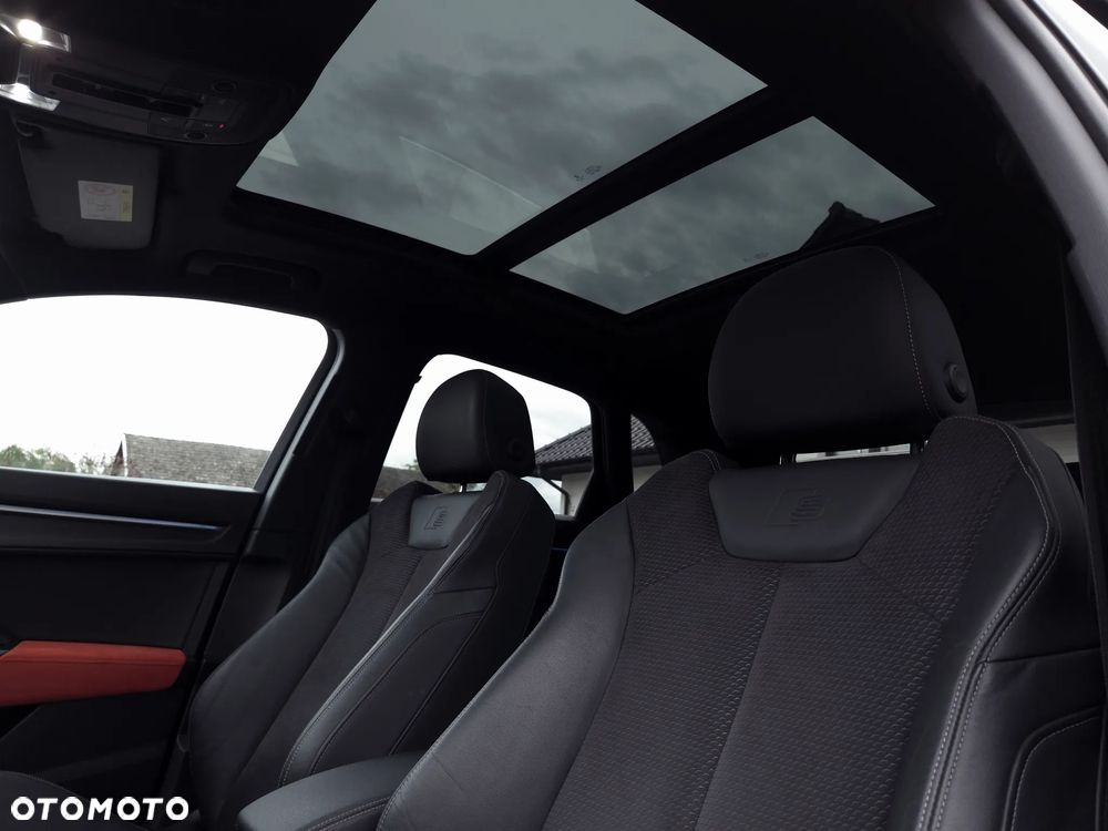 Audi Q3 40 TFSI Quattro S tronic S line - 2