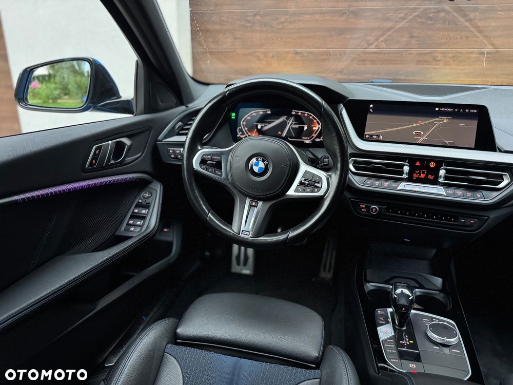 BMW Seria 1 120i M Sport - 38