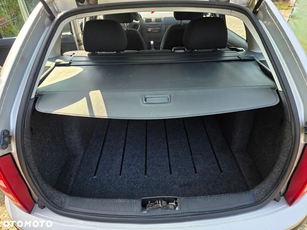 Skoda Fabia 1.2 HTP Combi Comfort - 6