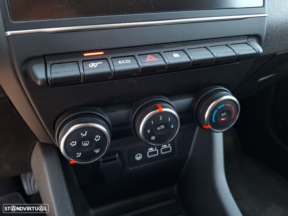 Renault Clio 1.0 TCe Evolution — fotografia 19
