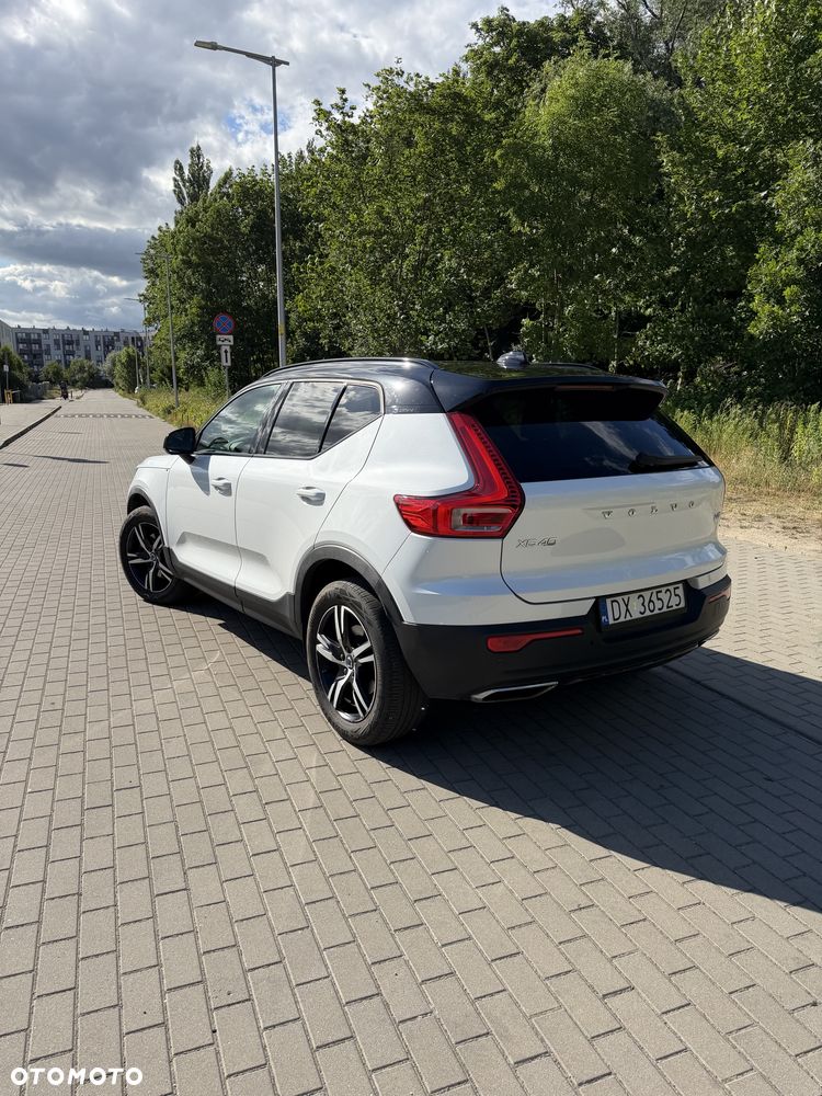 Volvo XC 40 - 3