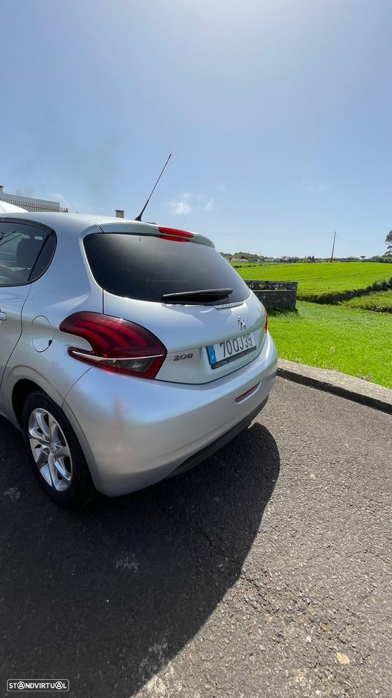 Peugeot 208 1.4 HDi - 3