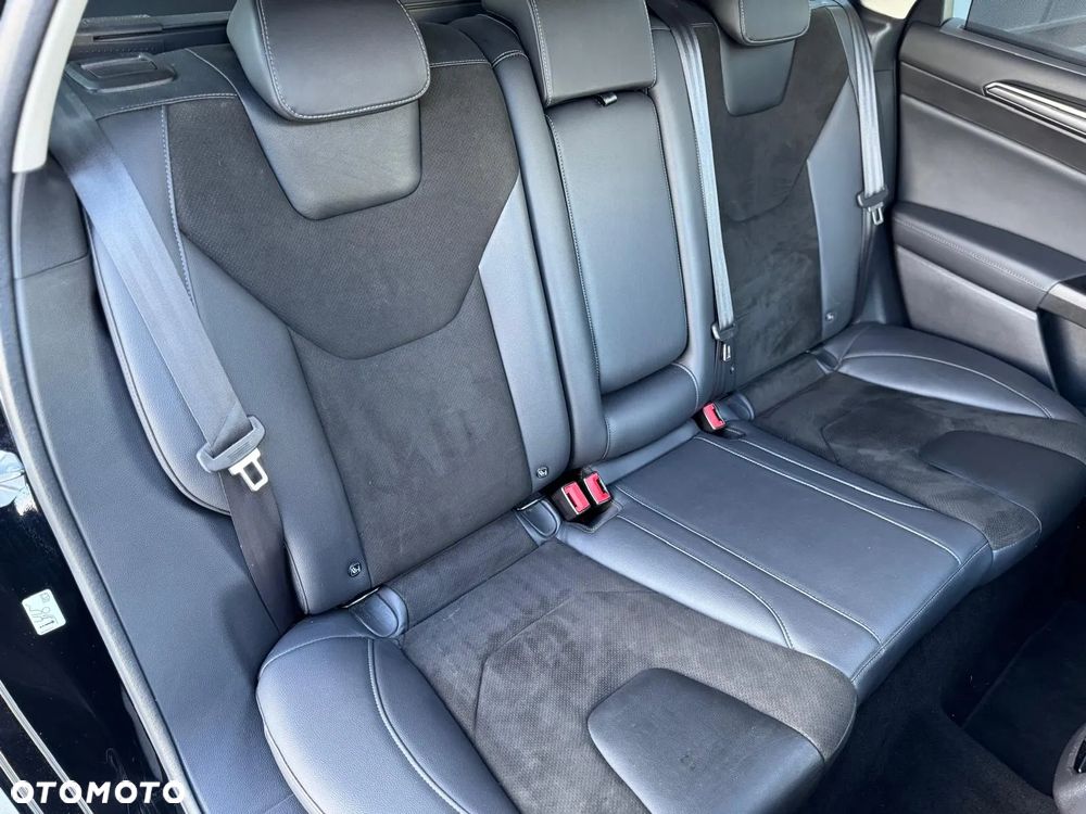 Ford Mondeo Turnier 2.0 Hybrid CVT - 27