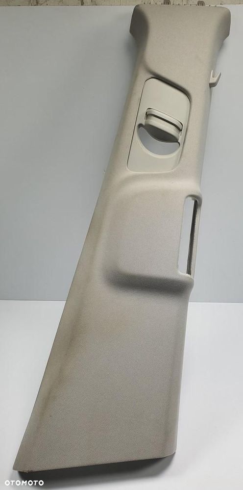 PLASTIK OSŁONA SŁUPKA B PRAWA MERCEDES GLE W167 A1676905800 - 1