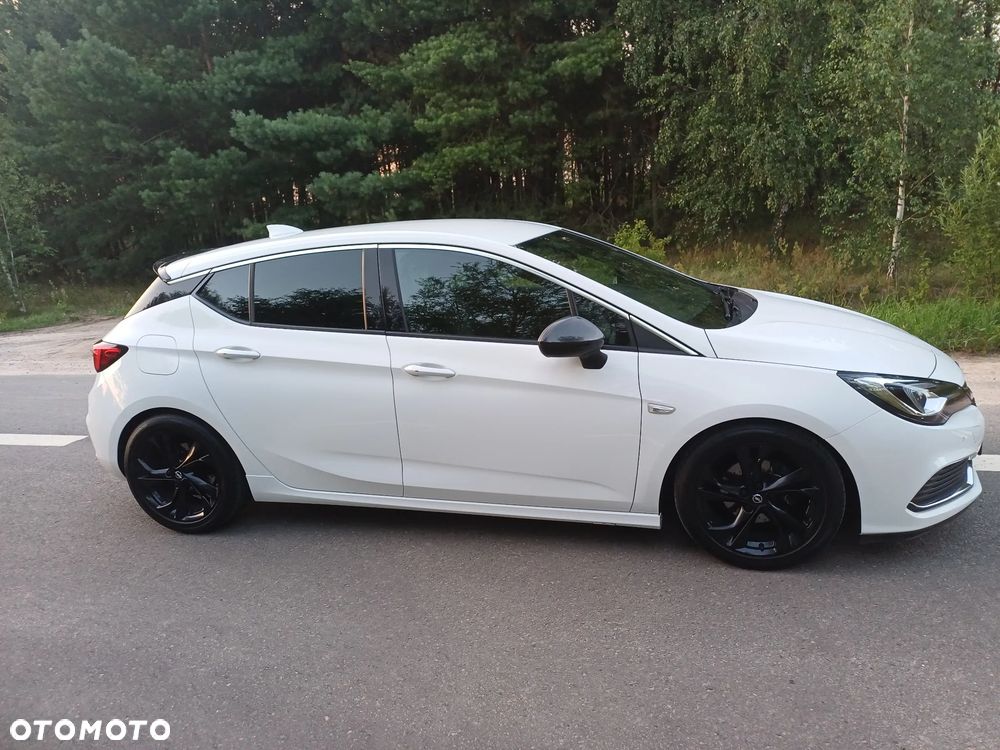 Opel Astra 1.4 T Dynamic S&S - 28