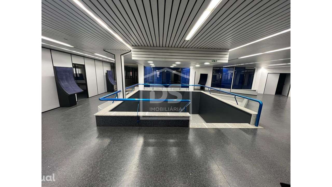 Armazém  Venda em Marinha Grande,Marinha Grande - Grande imagem: 3/11