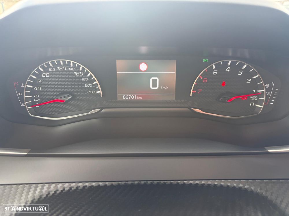 Peugeot 2008 PureTech 100 Active - 10