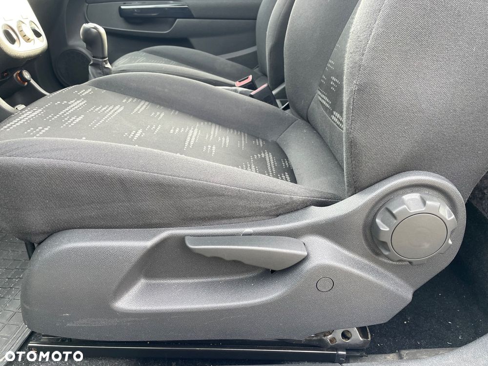 Opel Corsa 1.2 16V Color Edition - 9