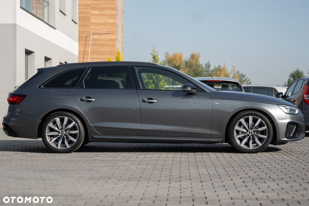 Audi A4 Avant 40 TFSI S tronic S line - 17
