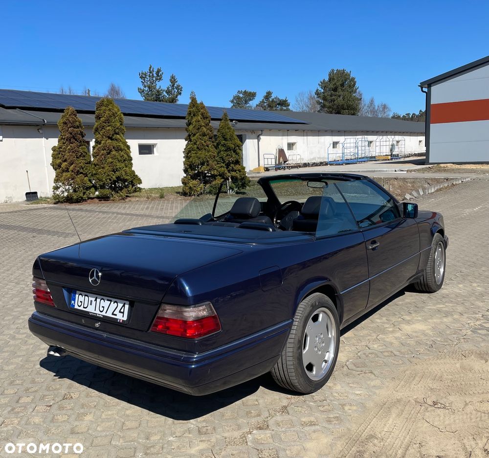 Mercedes-Benz Klasa E - 6