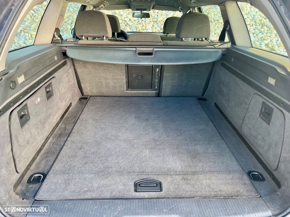 Opel Vectra Caravan 1.9 CDTi Elegance - 20