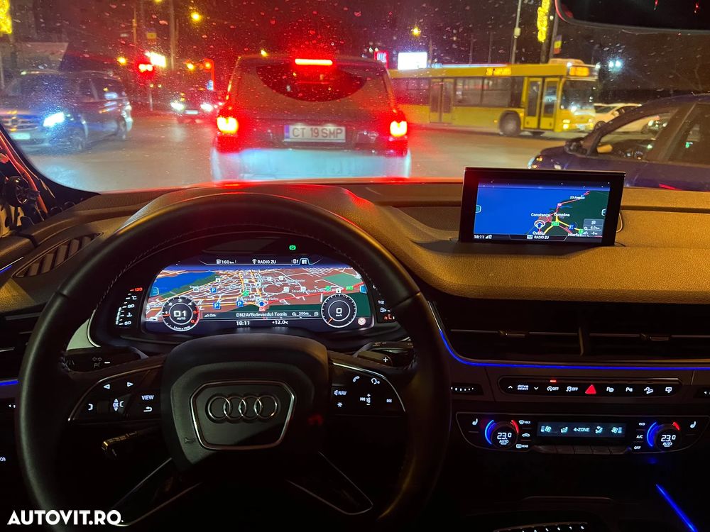 Audi Q7 - 11