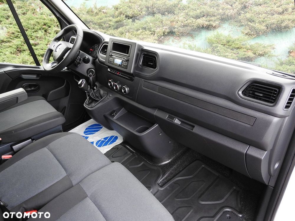 Renault MASTER PLANDEKA 10 PALET WEBASTO TEMPOMAT KLIMATYZACJA LEDY PNEUMATYKA  165KM - 39