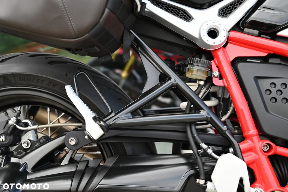 BMW R - 22