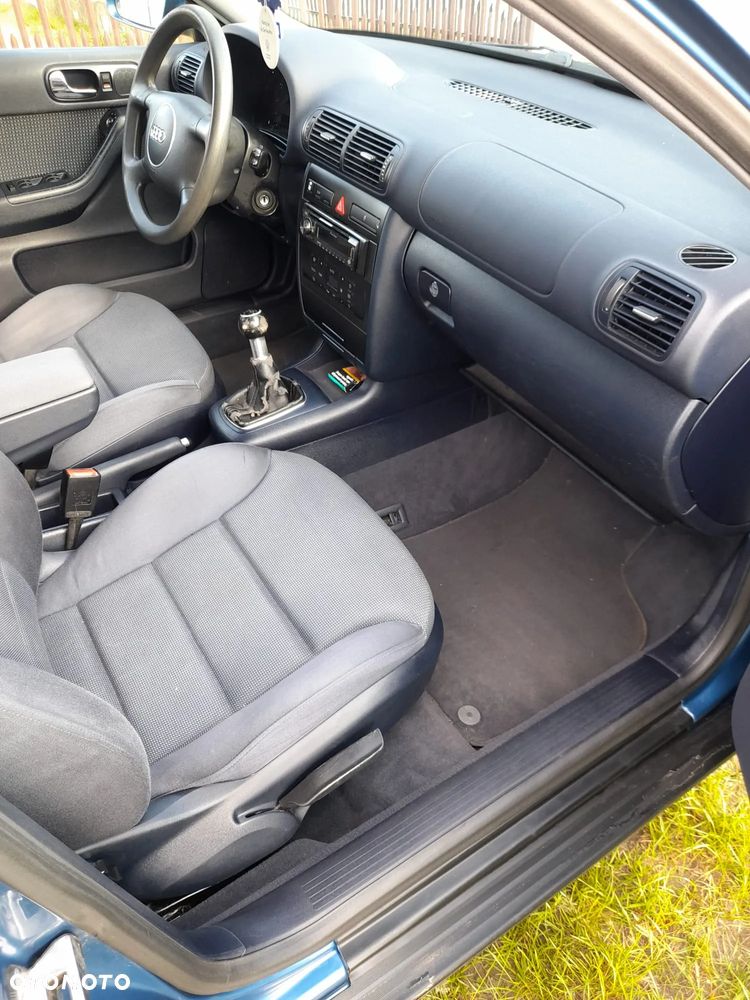 Audi A3 Sportback - 9