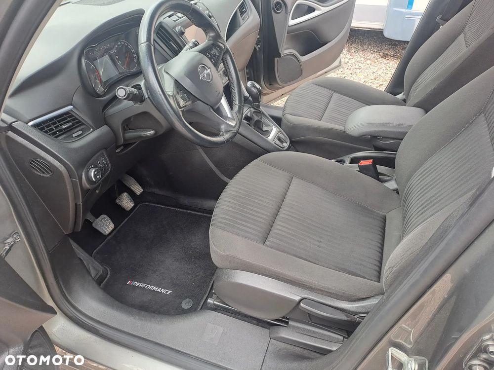 Opel Zafira 1.4 T Cosmo EcoFLEX S&S EU6 - 8