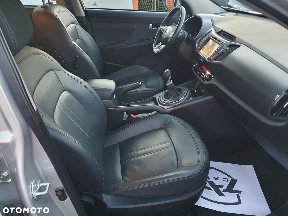 Kia Sportage 2.0 CRDI 184 AWD Platinum Edition - 9