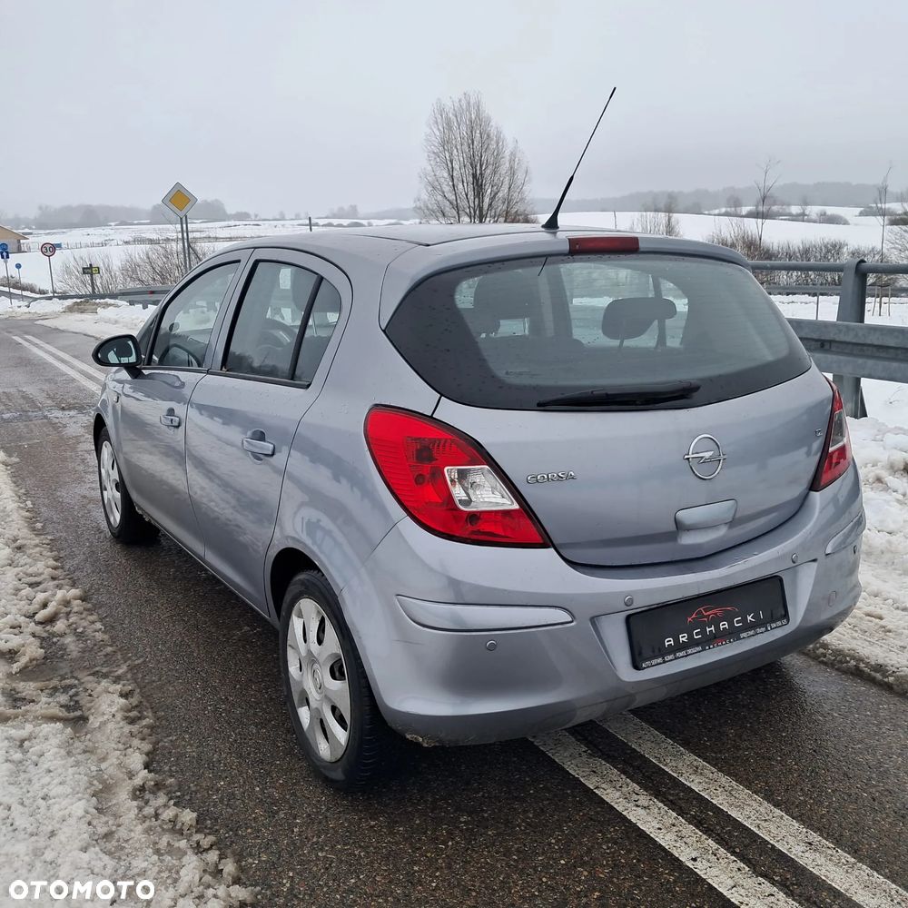 Opel Corsa - 2