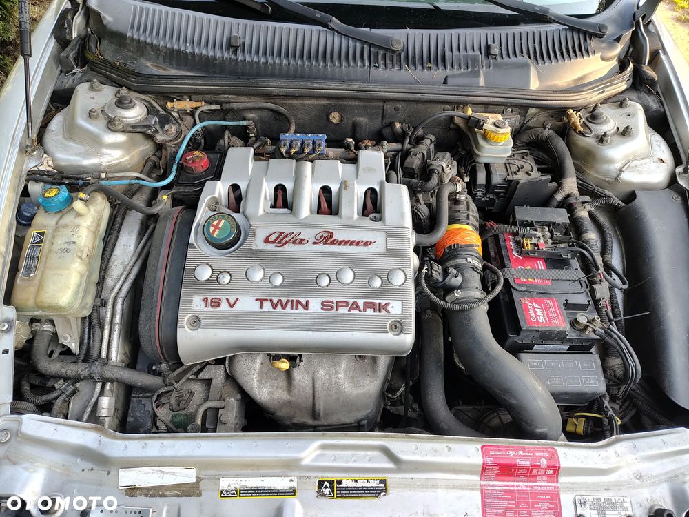 Alfa Romeo 156 2.0 TSpark 16v - 14