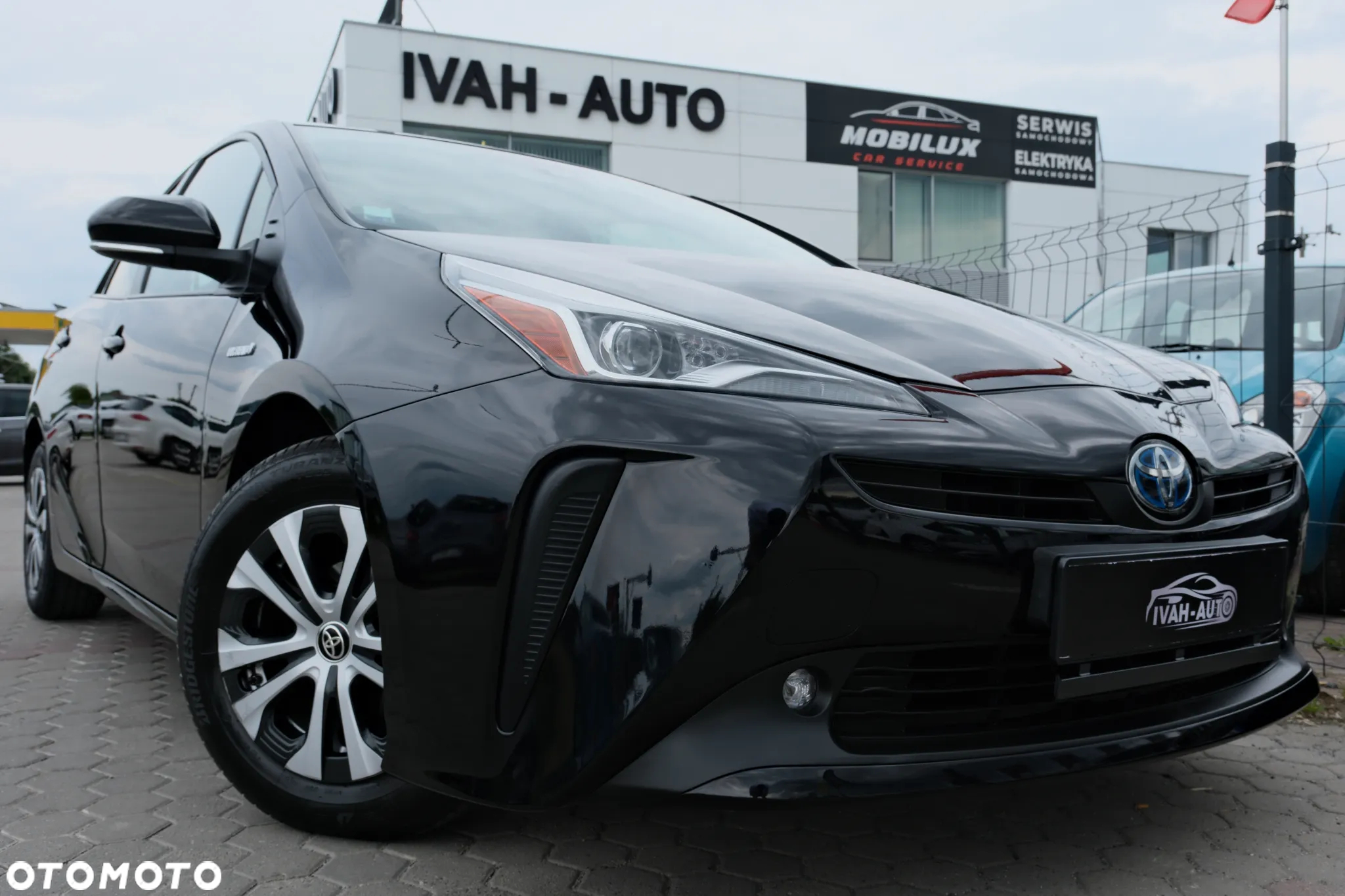 Toyota Prius 1.8 Hybrid Prestige - 4