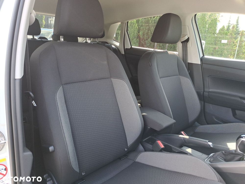 Volkswagen Polo - 27