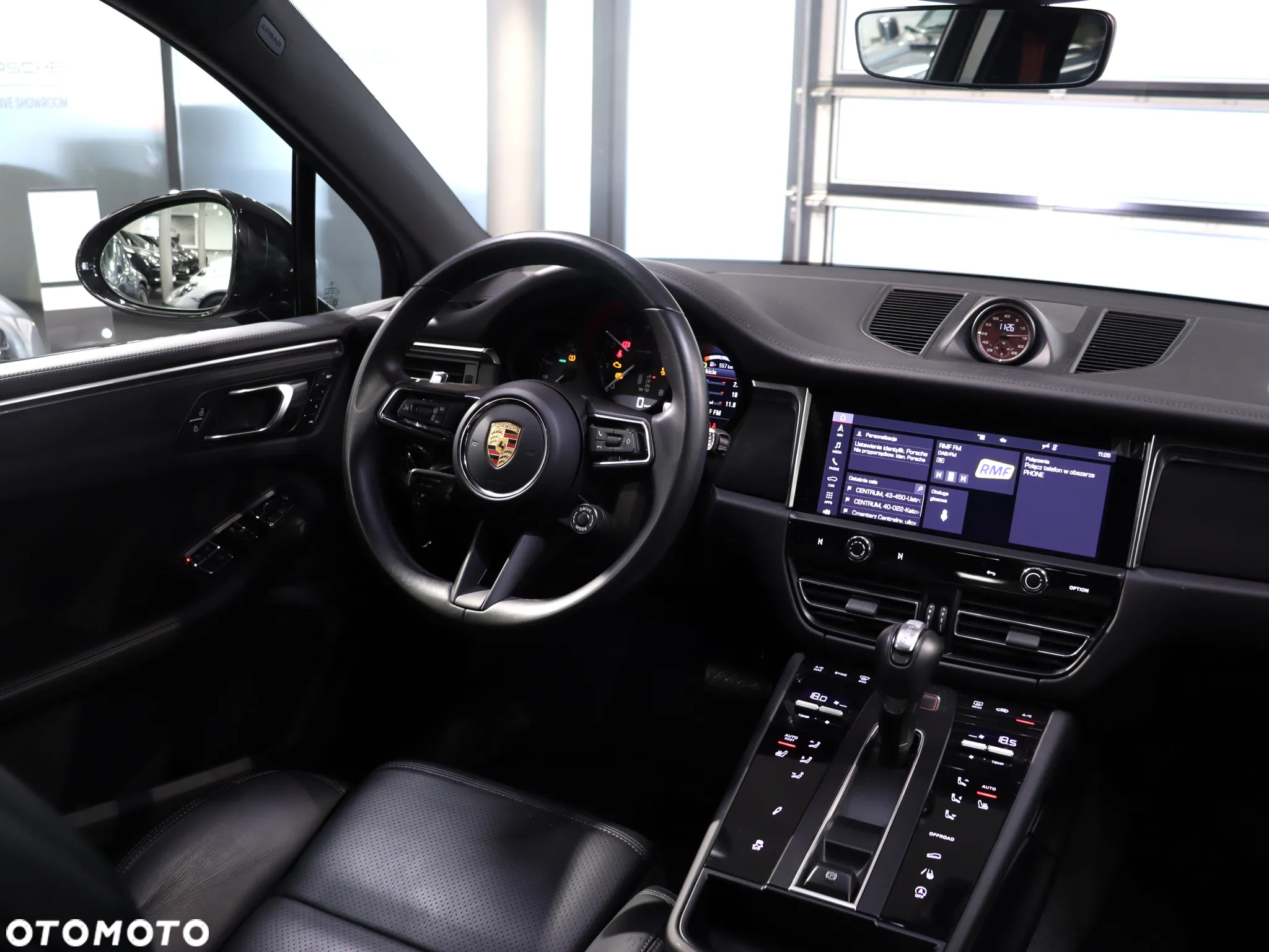 Porsche Macan Standard - 19