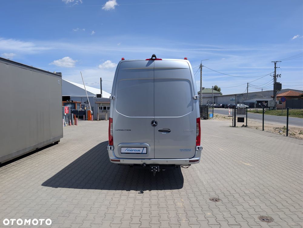Mercedes-Benz Sprinter 519 - 7