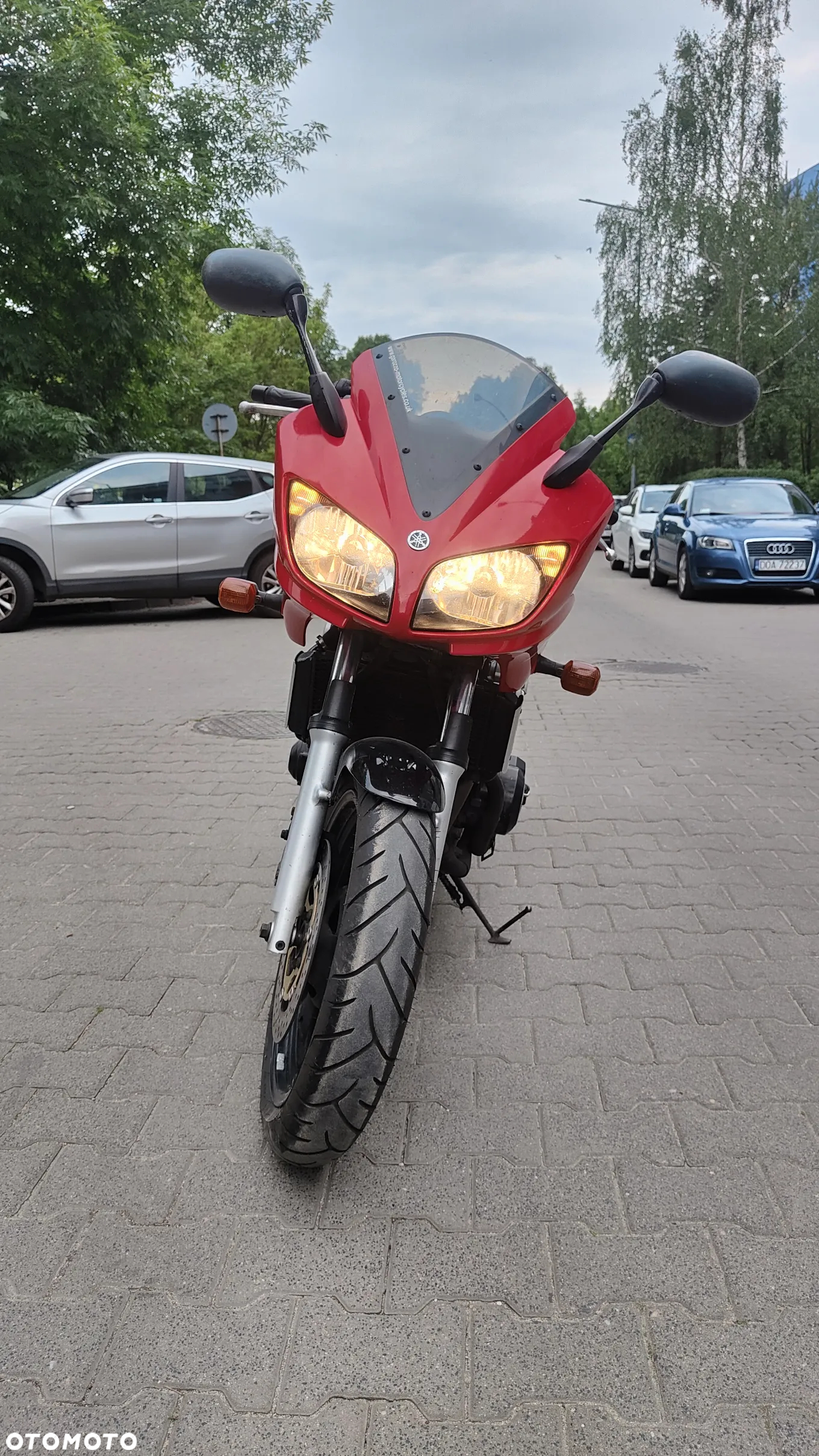 Yamaha FZS - 5