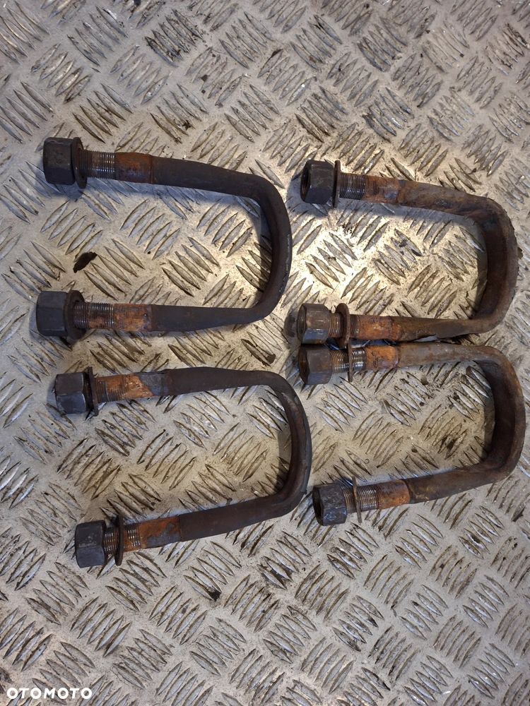 Cybant strzemię resora przód DAF CF EURO 6 - 2