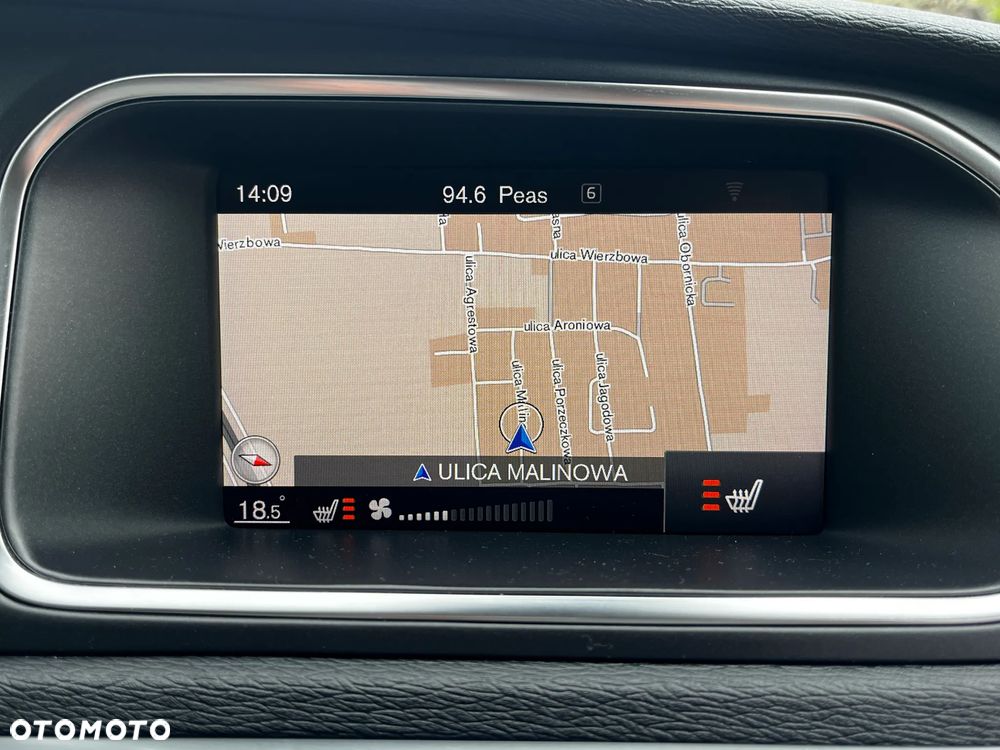 Volvo V40 Cross Country D3 Drive-E SCR Summum - 26