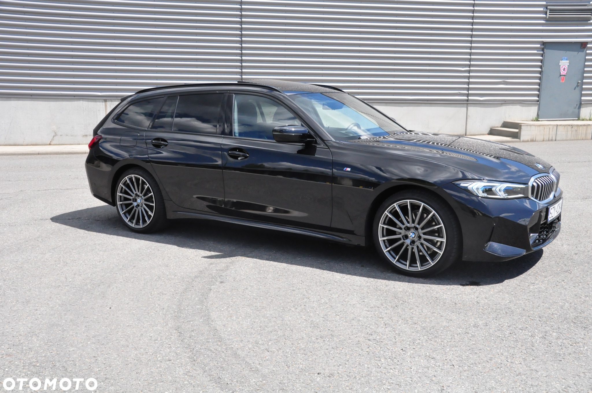 BMW Seria 3 320d Touring xDrive M Sport - 9