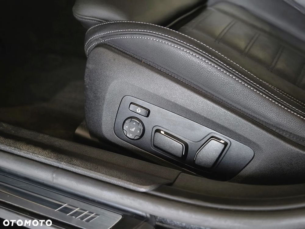 BMW Seria 3 M340i xDrive sport - 10
