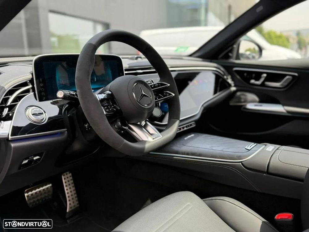 Mercedes-Benz E 53 AMG - 12