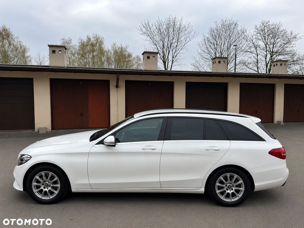 Mercedes-Benz Klasa C 200 d 9G-TRONIC - 11
