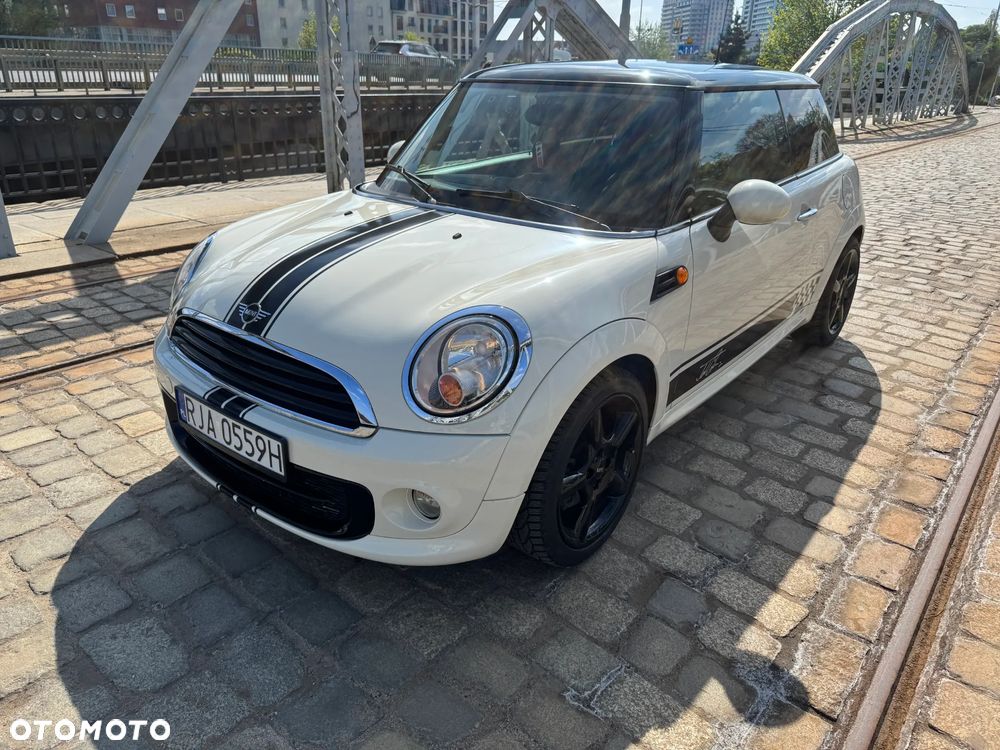 MINI ONE - 3