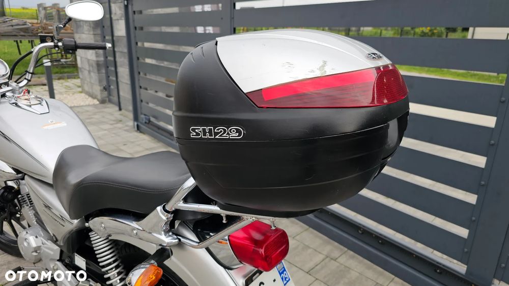 Yamaha YBR - 7