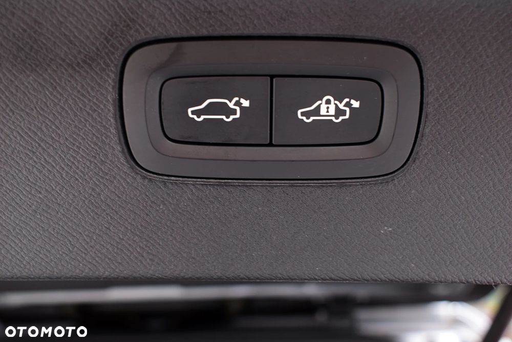 Volvo XC 90 B5 D AWD Inscription 7os - 27