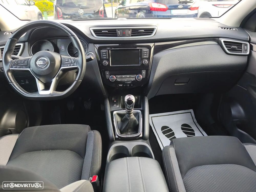Nissan Qashqai 1.7 dCi Tekna+ 4x4-i - 6