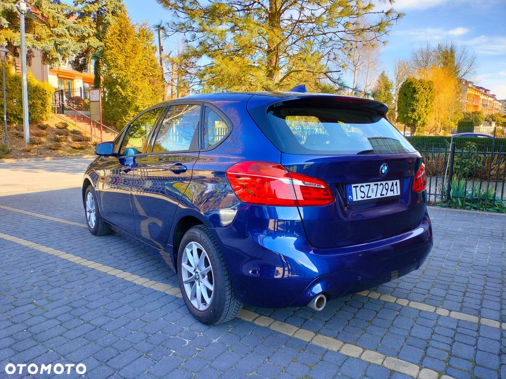 BMW Seria 2 218i - 4