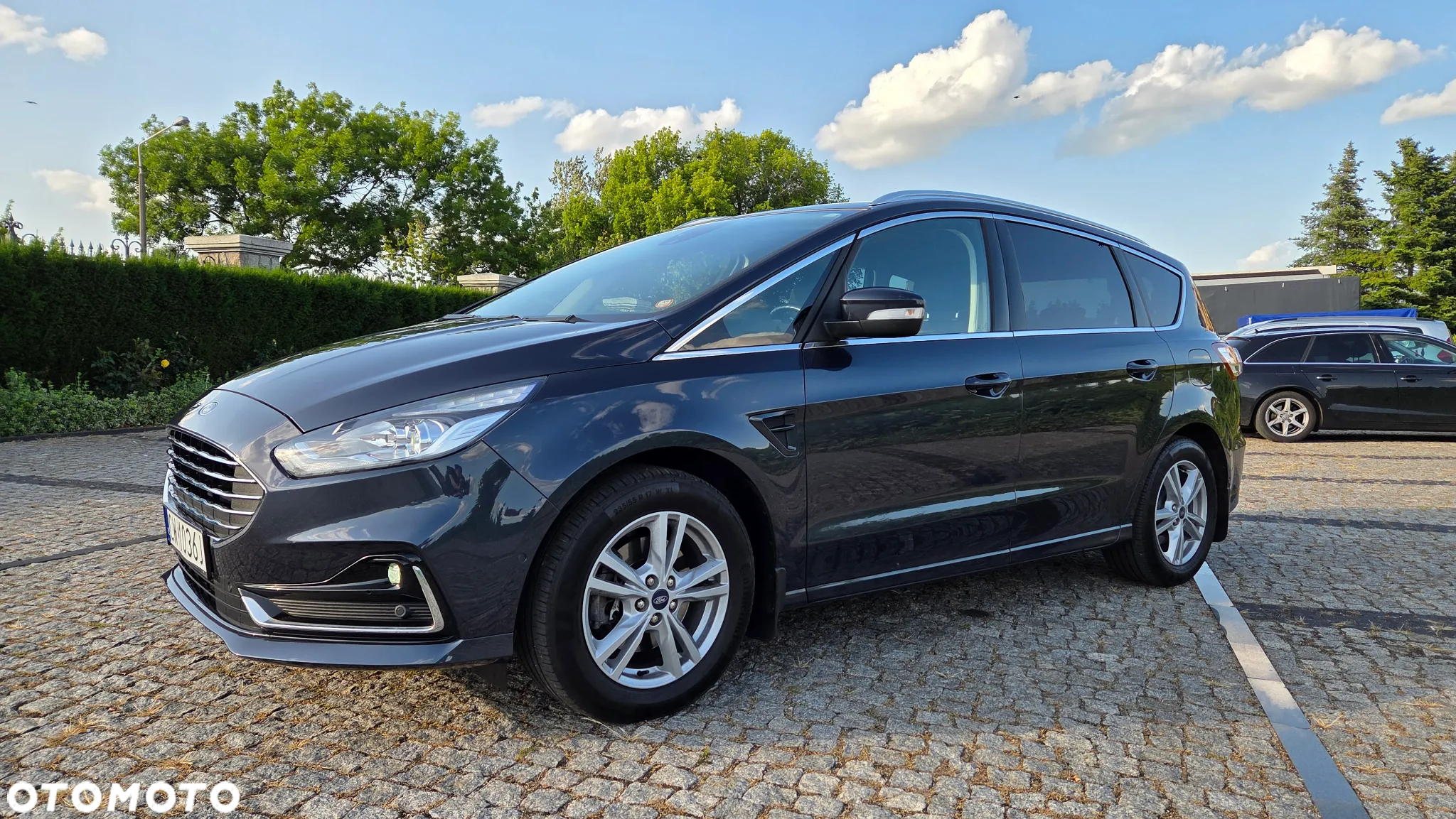 Ford S-Max 2.0 TDCi Titanium PowerShift - 2